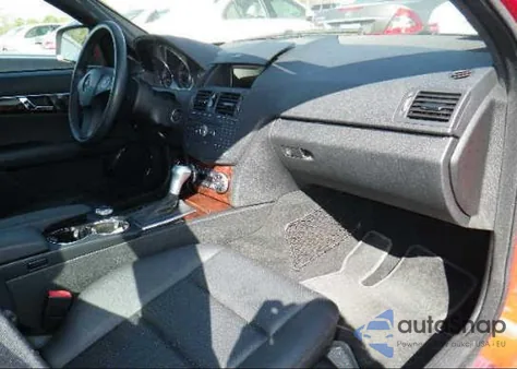 2009 Mercedes-Benz C300 из США, поврежденный, VIN WDDGF54X99F221534